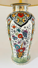 Load image into Gallery viewer, Antique Royal Sphinx Lamp