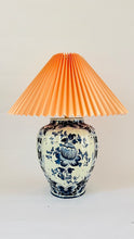 Load image into Gallery viewer, Antique Delft Table Lamp