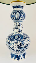 Load image into Gallery viewer, Antique Delft ‘Knobbelvaas’ Lamp