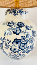 Load image into Gallery viewer, Antique Mason’s ‘Manchu’ Jar Lamp