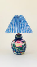 Load image into Gallery viewer, Antique Mini Water Lily Lamp