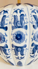 Load image into Gallery viewer, Antique Pumpkin Lamp - pre order for early April