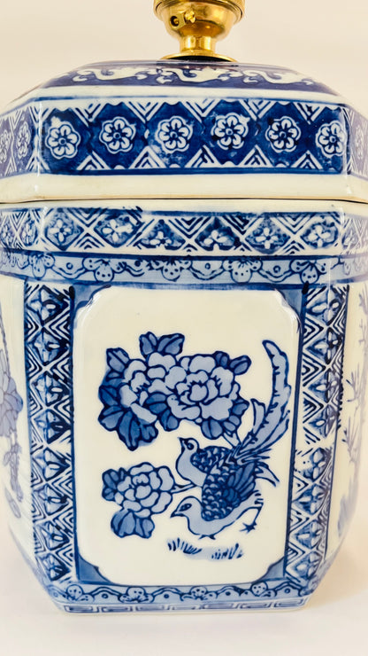 Antique Chinese Hexagon Lamp