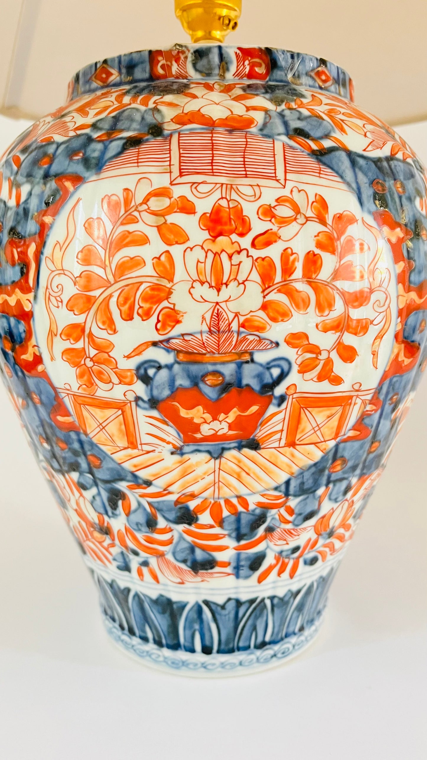 Antique Japanese Imari Lamp