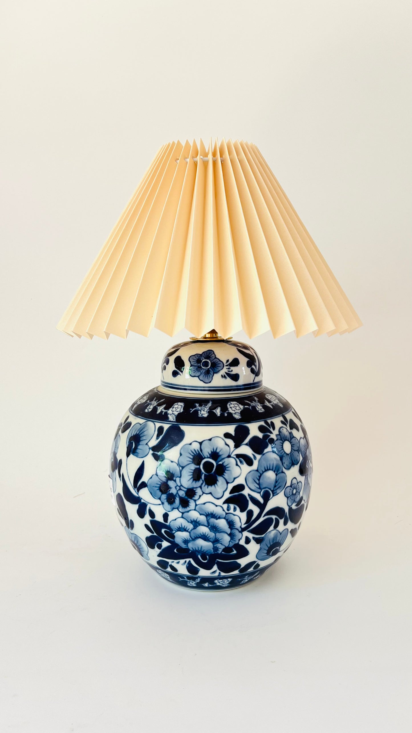 Antique Flower Lamp