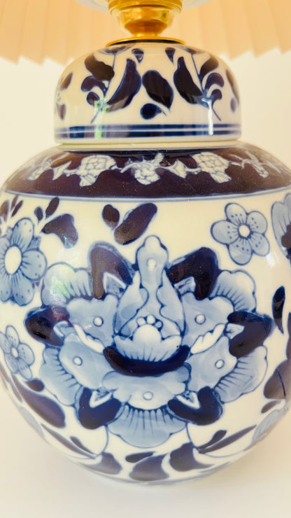 Antique Flower Lamp