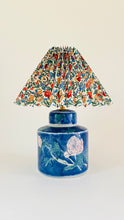 Load image into Gallery viewer, Antique Chinese Mini Lamp
