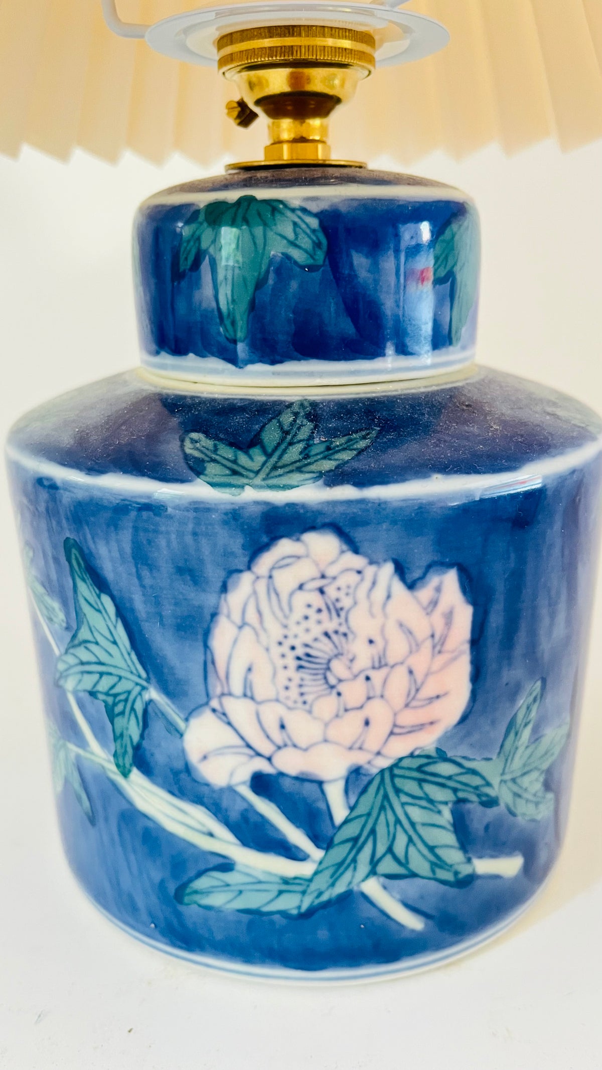 Antique Chinese Mini Lamp