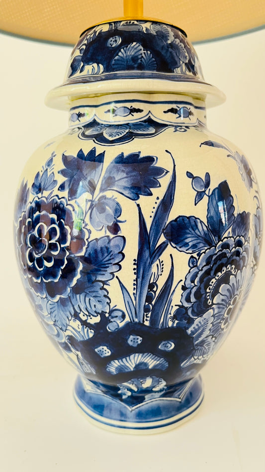 Antique Delft ‘De Porceleyne Fles’ Lamp