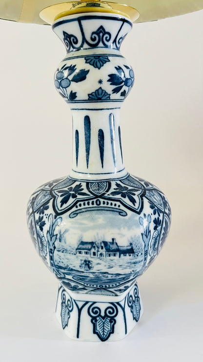 Antique Delft ‘Knobbelvaas’ Lamp