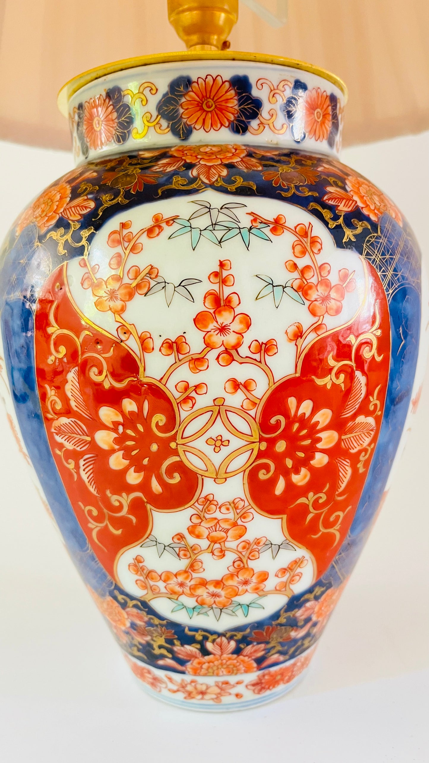 Antique Japanese Imari Lamp