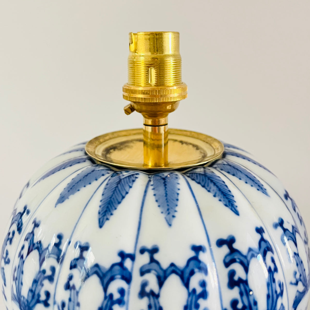 TLC Antique Mini Pumpkin Lamp