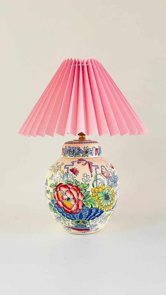 Antique Mason’s ‘Strathmore’ Lamp