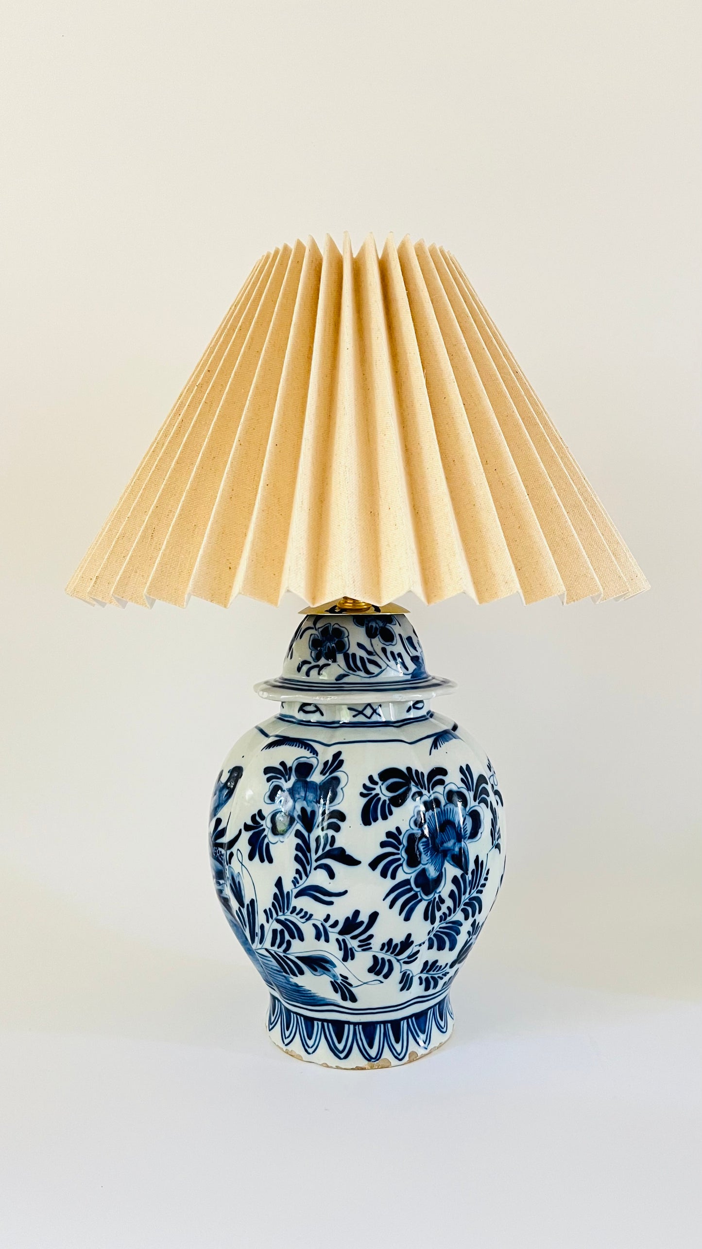 Antique Delft Van Duijn Lamp