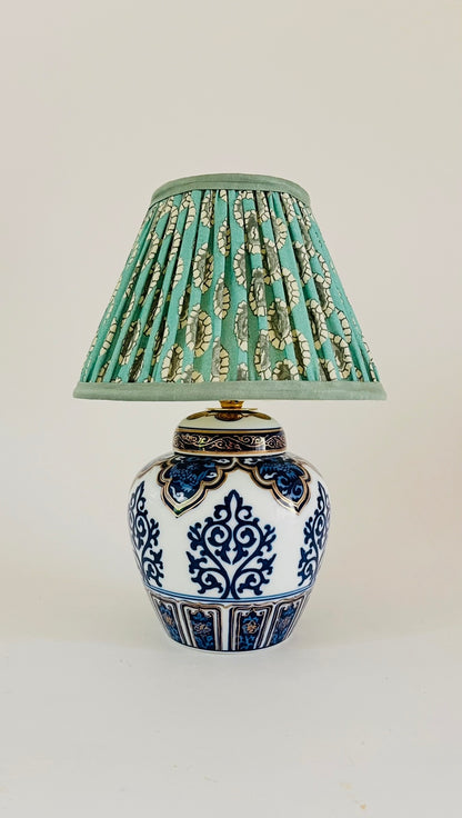 Antique Japanese Mini Gold Imari Lamp