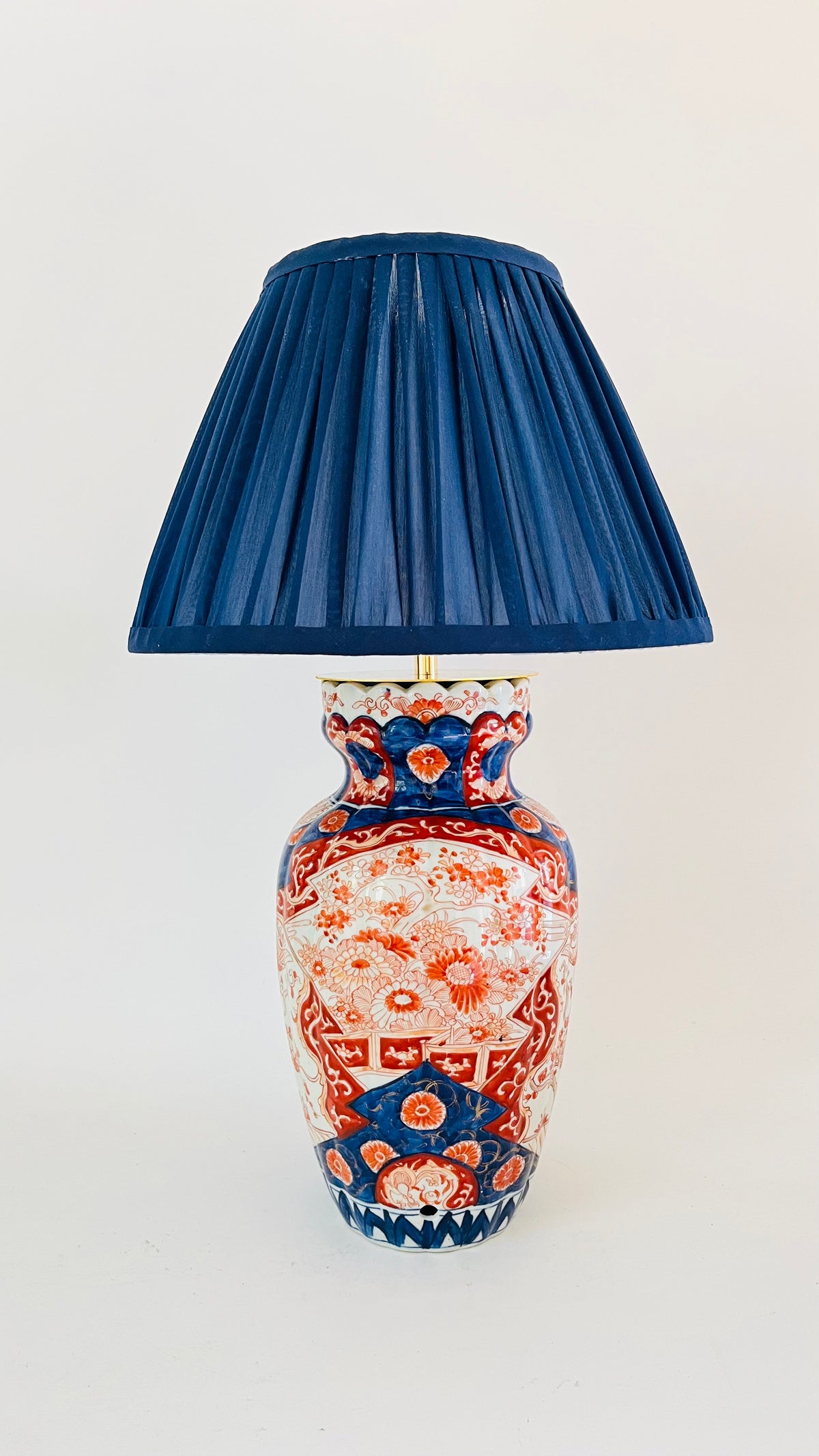 Antique Japanese Imari Lamp