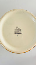 Load image into Gallery viewer, Antique Royal Sphinx Lamp
