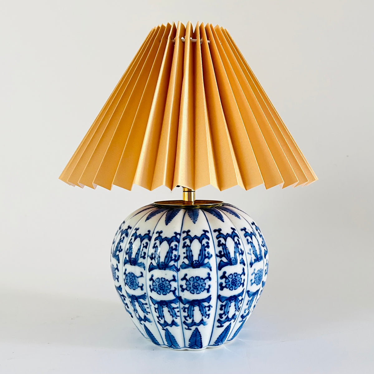 TLC Antique Mini Pumpkin Lamp