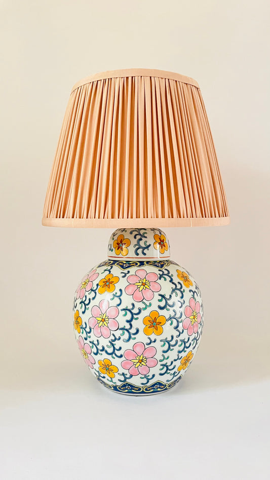 Antique Flower Jar Lamp