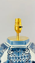 Load image into Gallery viewer, Antique Delft ‘Distel’ Lamp - pre order for early April
