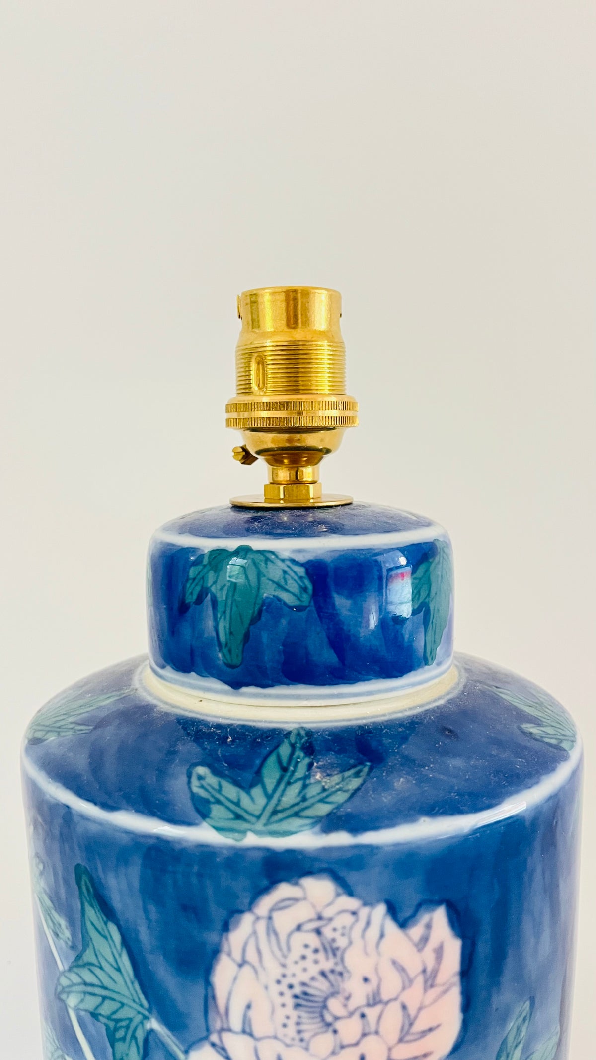 Antique Chinese Mini Lamp