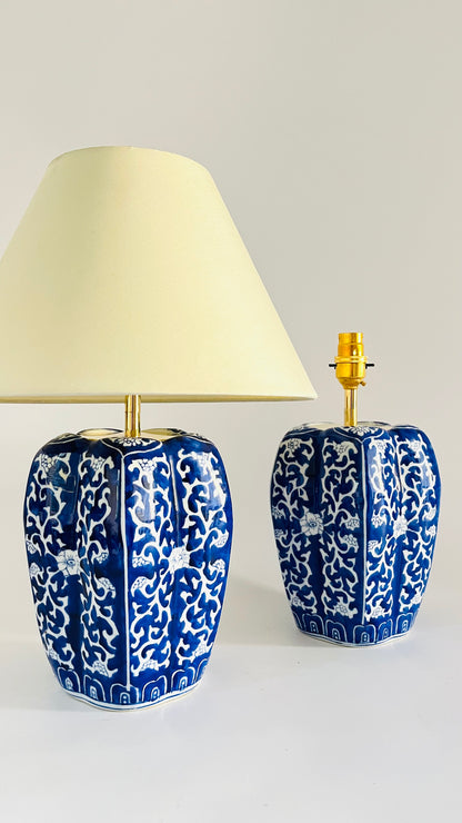 Antique Chinese Table Lamp