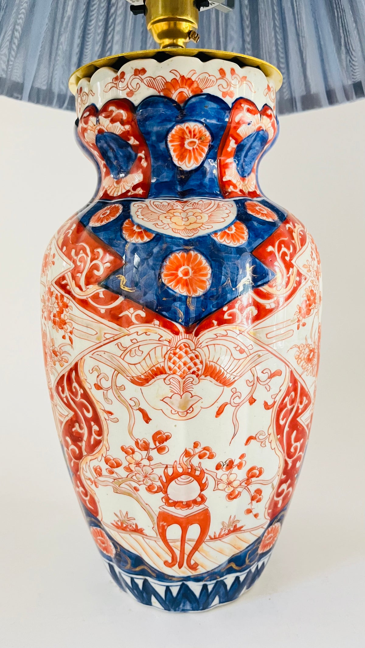 Antique Japanese Imari Lamp