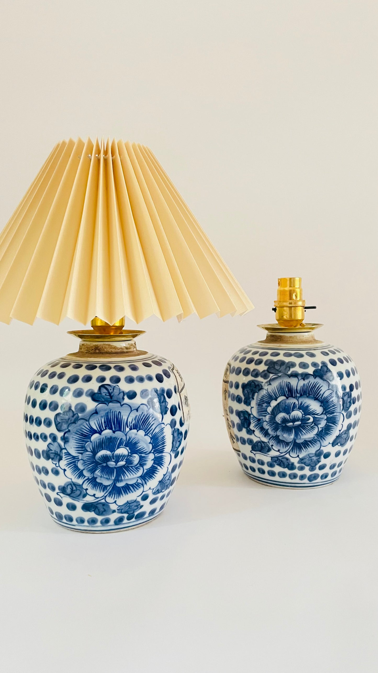 Antique Chinese Mini Lamp - pre order for mid Feb