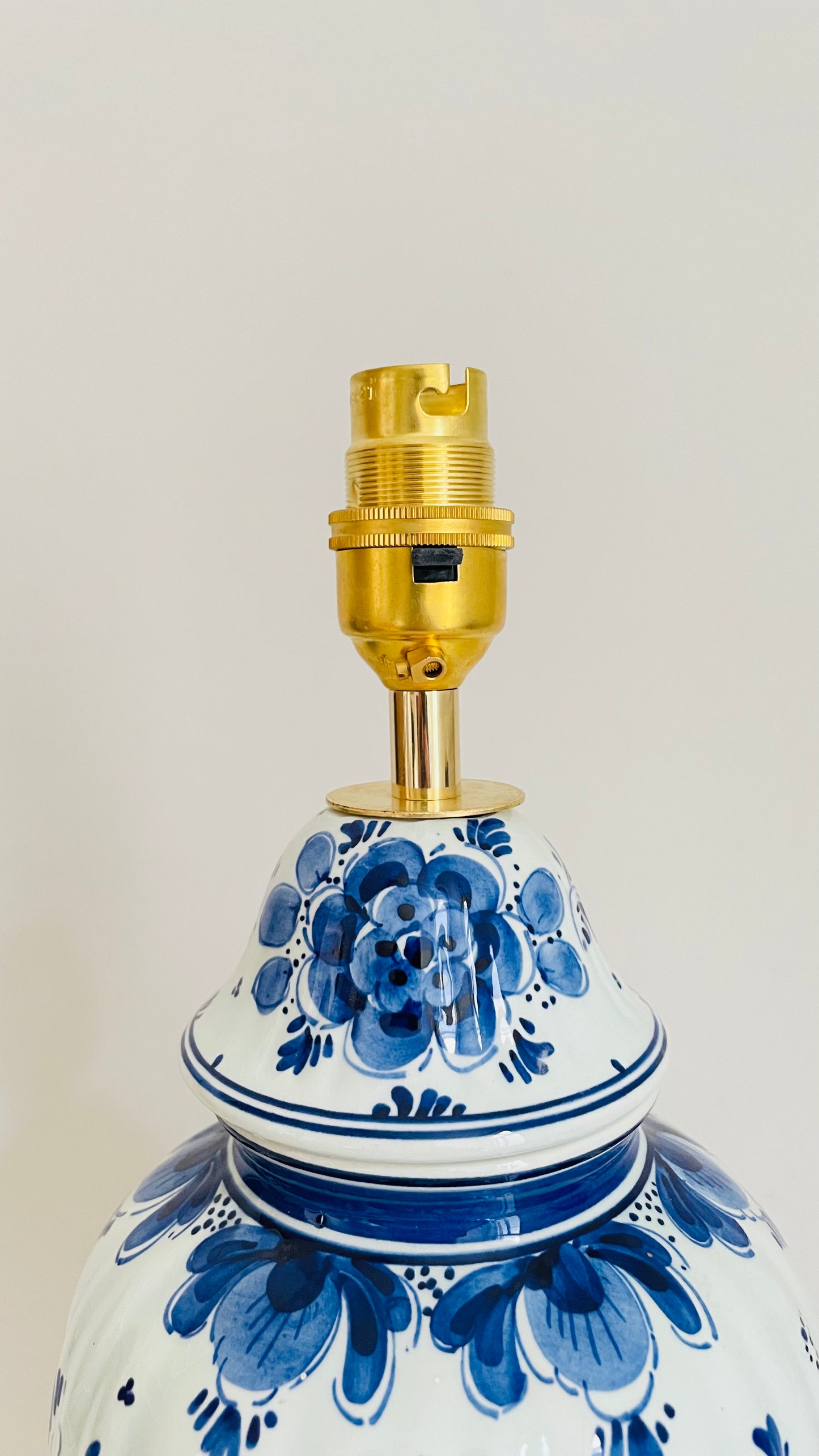 Antique Delft Lamp - pre order for mid May