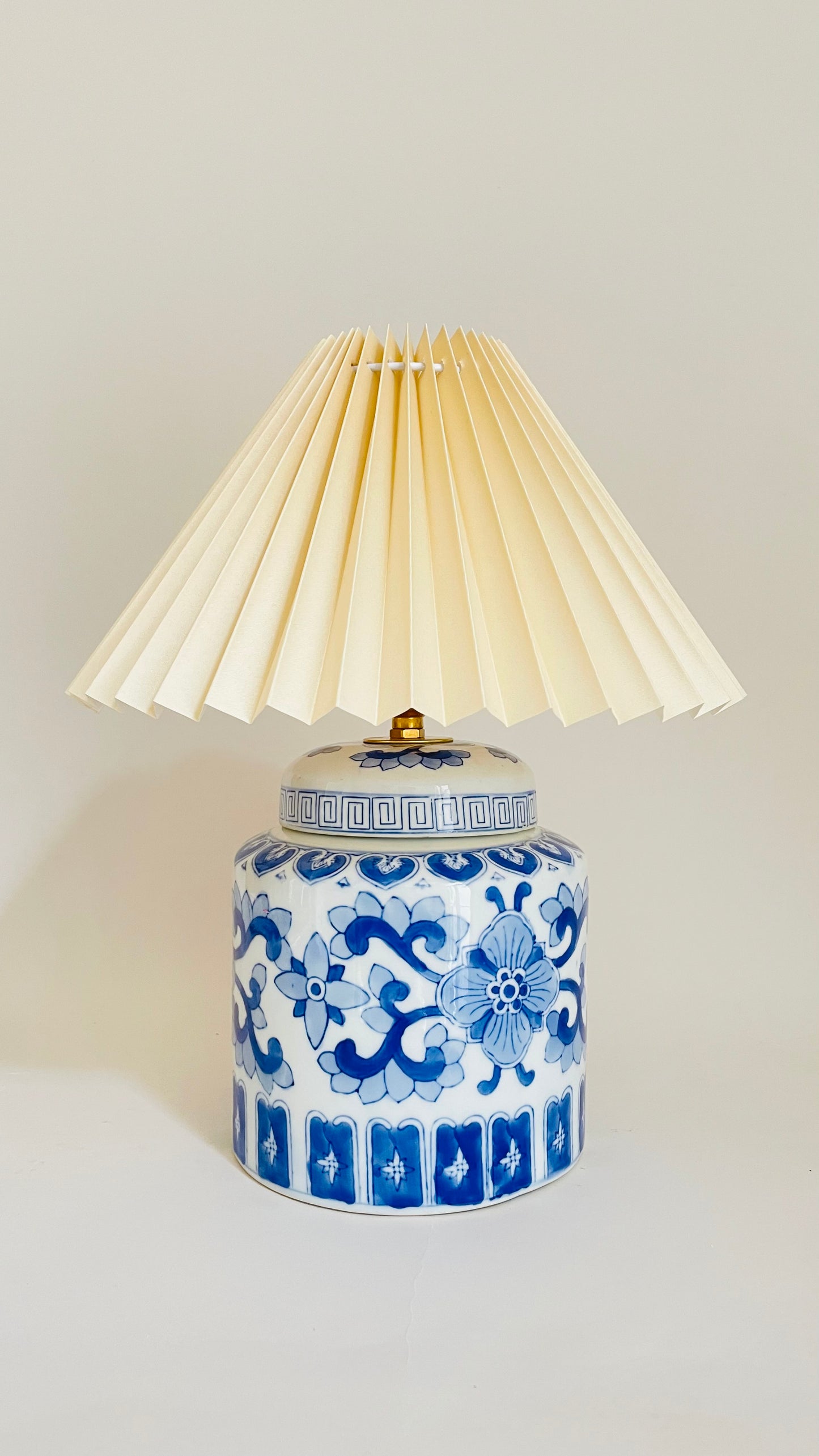 Antique Chinese Mini Lamp