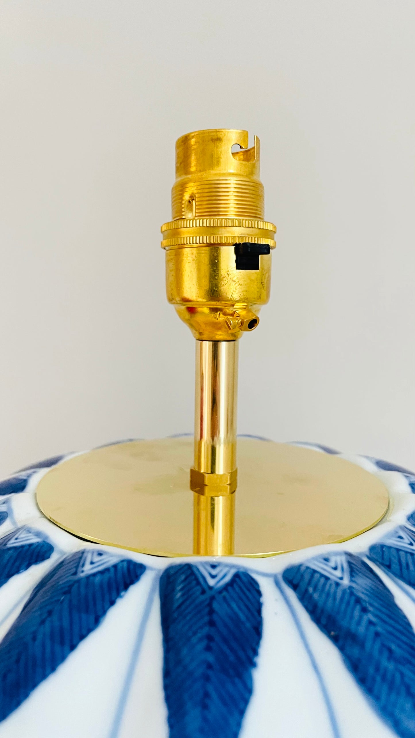 Antique Pumpkin Lamp - pre order for early April