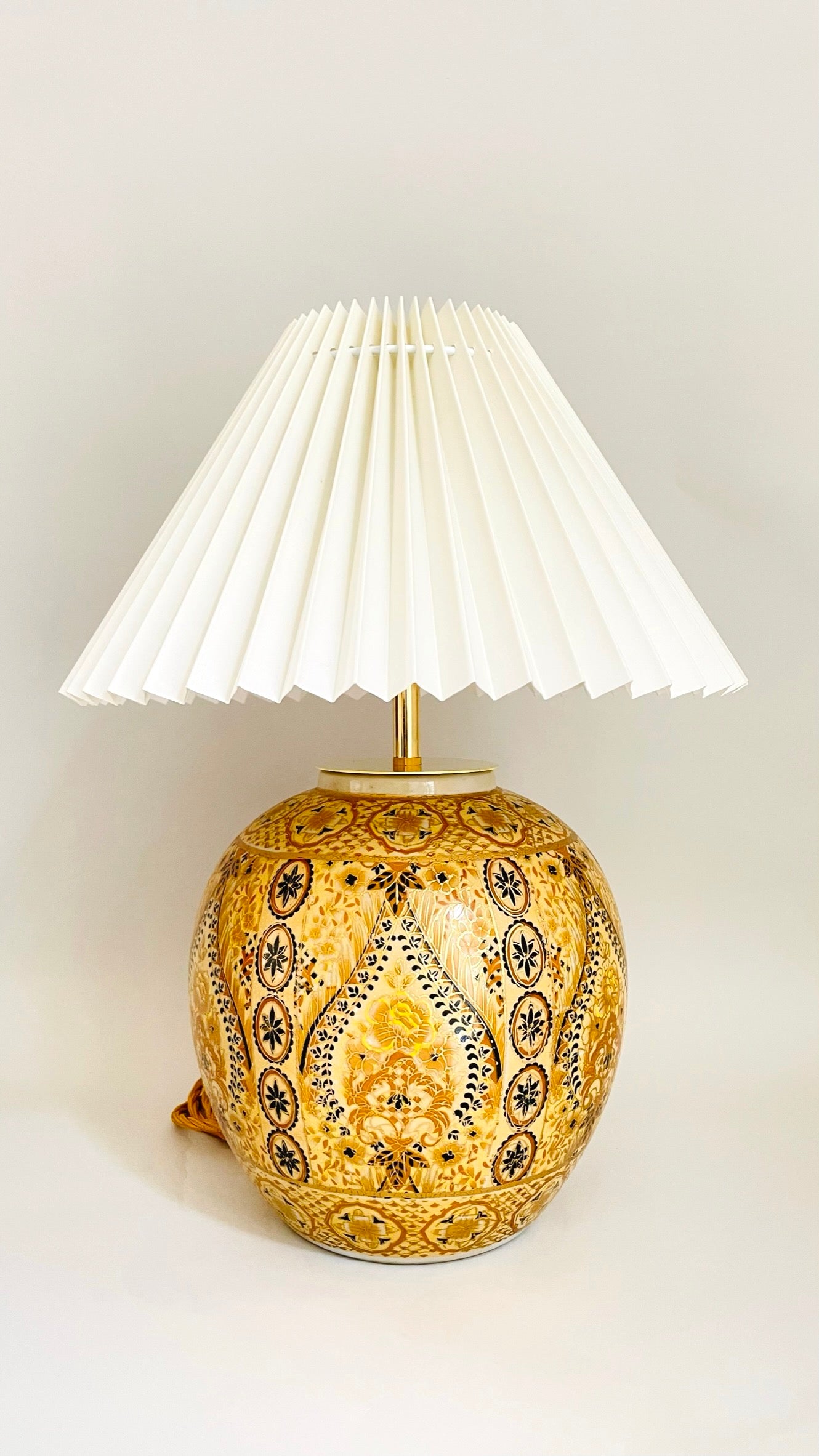 Antique Golden Pot Lamp - pre order for 22nd of July