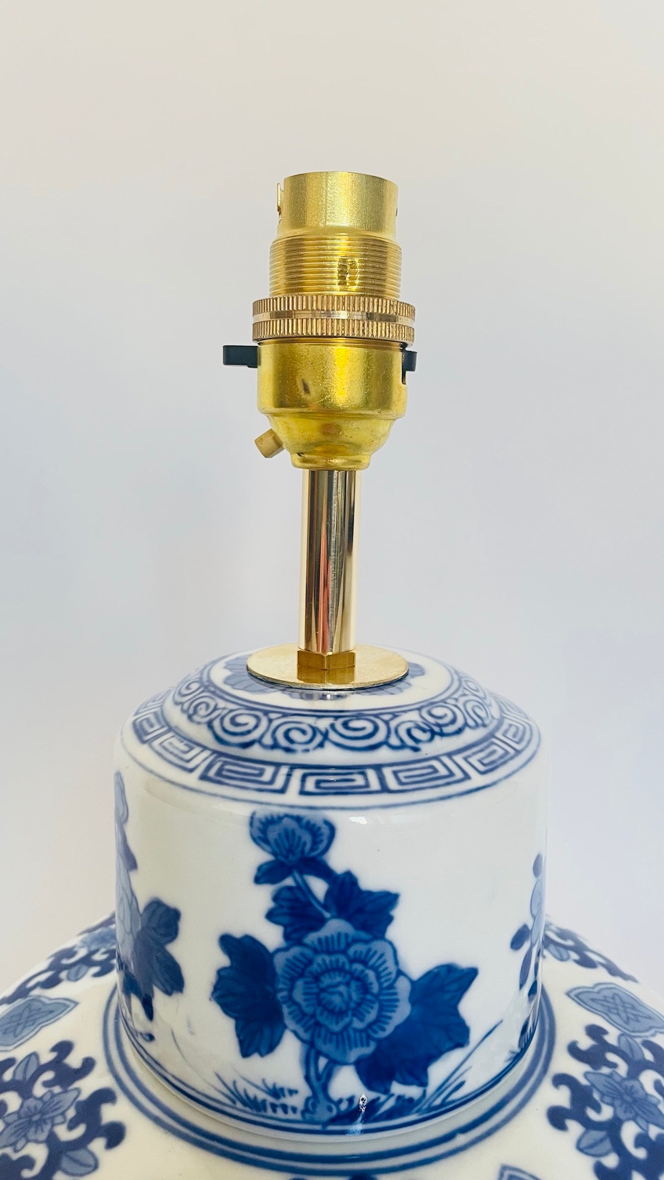 Antique Chinese Hexagon Lamp - pre order for w/c Feb 21st